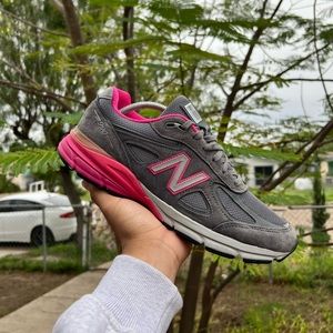 New Balance 990v4 ‘Grey Pink’ RARE